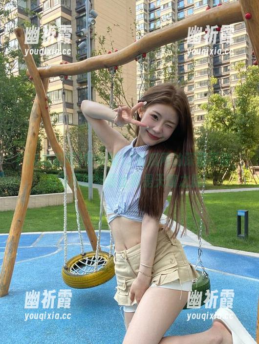 17吃瓜网 安卓版17吃瓜网的深藏不露,和官网的华丽比真是天壤之别!