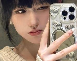 在455fun直达这一波瓜，感觉自己像个无聊的旁观者…