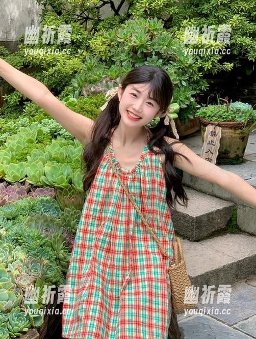 51cg吃瓜网 今天的天空和51cg吃瓜网的瓜一样阴沉,突然我希望下载的内容能改变什么…