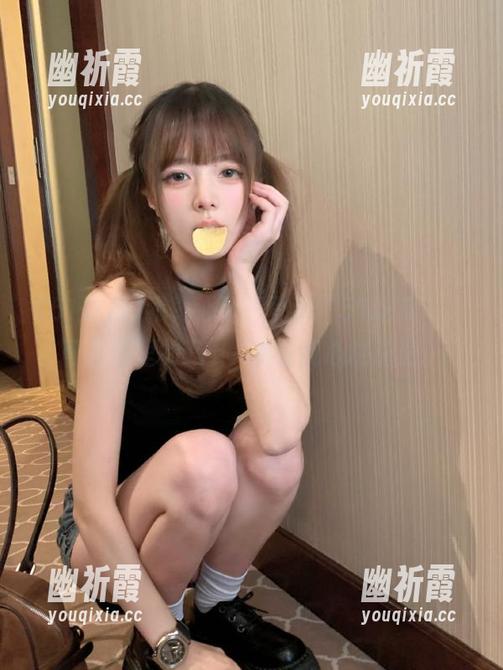 我真心不想登录“51吃瓜”，可是那里的八卦誘惑让我心跳加速。