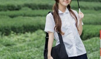 行车不规范，黑料线路随便飞——51黑料网下的吃瓜奇遇记！