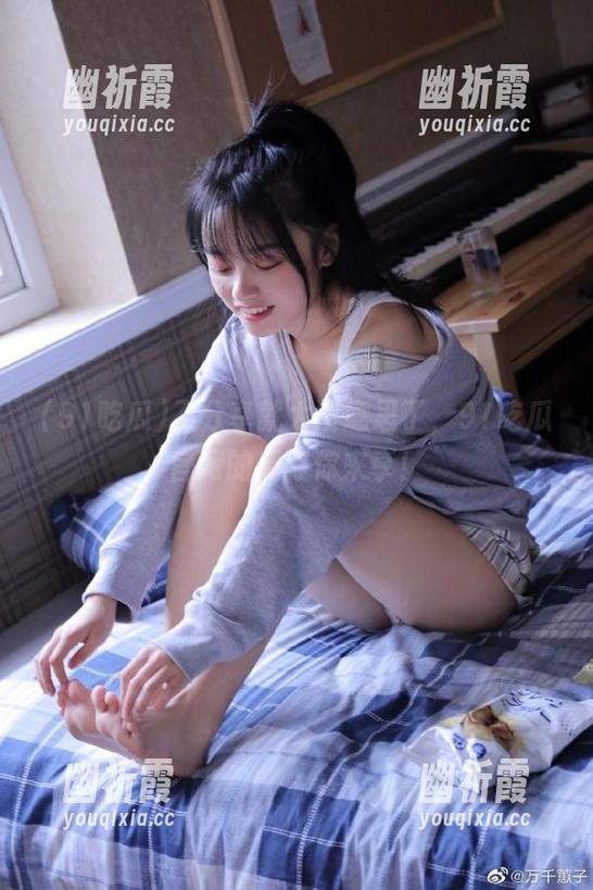 91吃瓜 不分享就太没意思了,91吃瓜官网的瓜等你来享!
