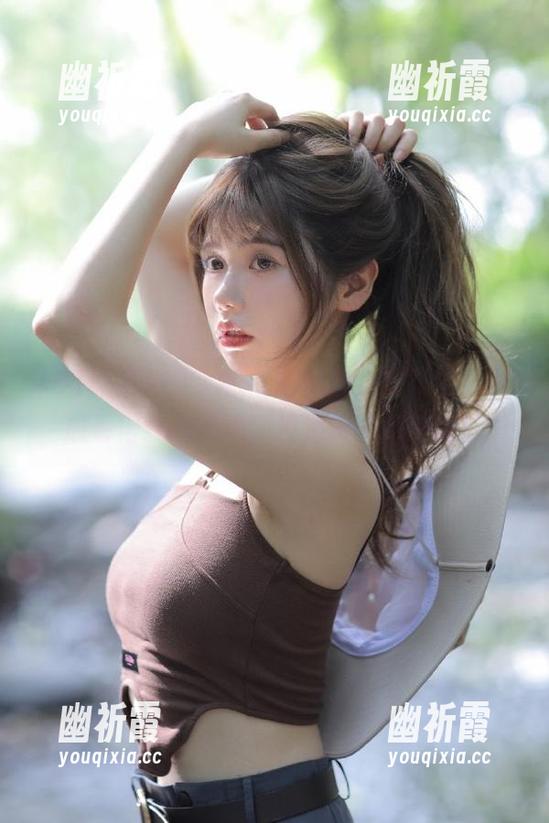 91吃瓜群众 在91吃瓜群众网页上,看瓜看得我心痒痒,没道理不沉迷啊!