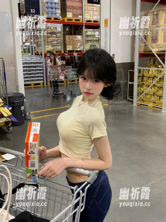 hlw 随便下载“hlw”,让你一秒钟从小透明变身故事主角!