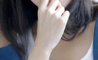 www.17的地址，仿佛是个情感漩涡，想一直漂流下去。