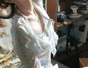 观看“zztt11”不止是好奇，还是对一些无言的暗示心生遐想，这是要啥不要的节奏吗？