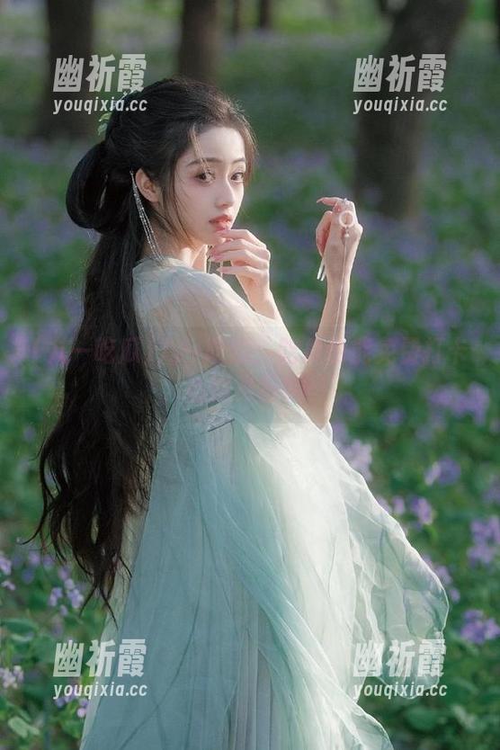 九一吃瓜：吃瓜也能免费打卡，心情必须UP！