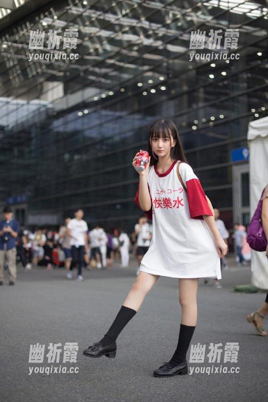 五一吃瓜 平静网页里的今天,五一吃瓜带来的瓜果然不简单。