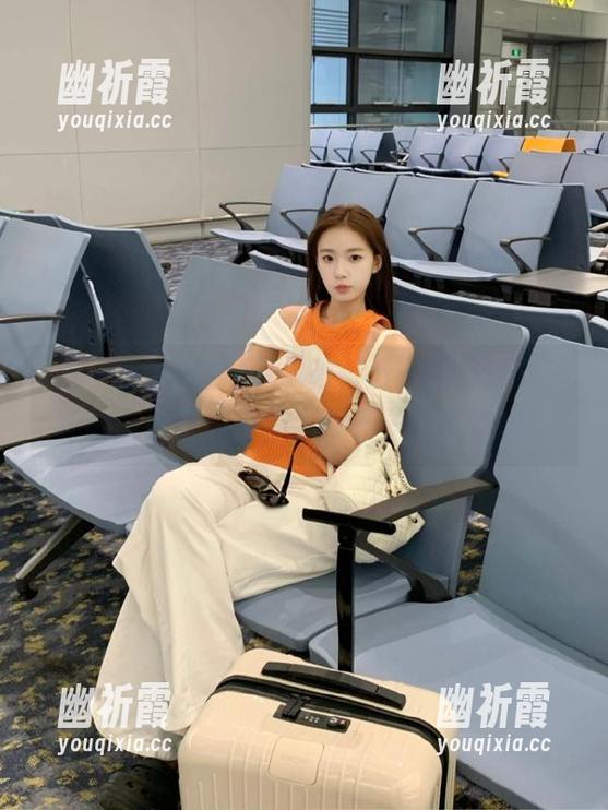 五一吃瓜群众 下载吧,五一吃瓜群众,你的在线吃瓜良伴,等着一起瞅热闹!