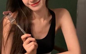 观看‘免费吃瓜’后，我的日常：吃吃瓜再增肥，简单美好！