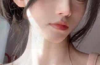 下载了一款神奇的吃瓜导航，结果我被瓜给吸引住了！