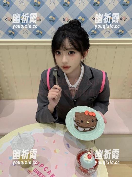 吃瓜网 黯淡无光的黑料?cg51吃瓜网发布后瞬间变得特好玩!