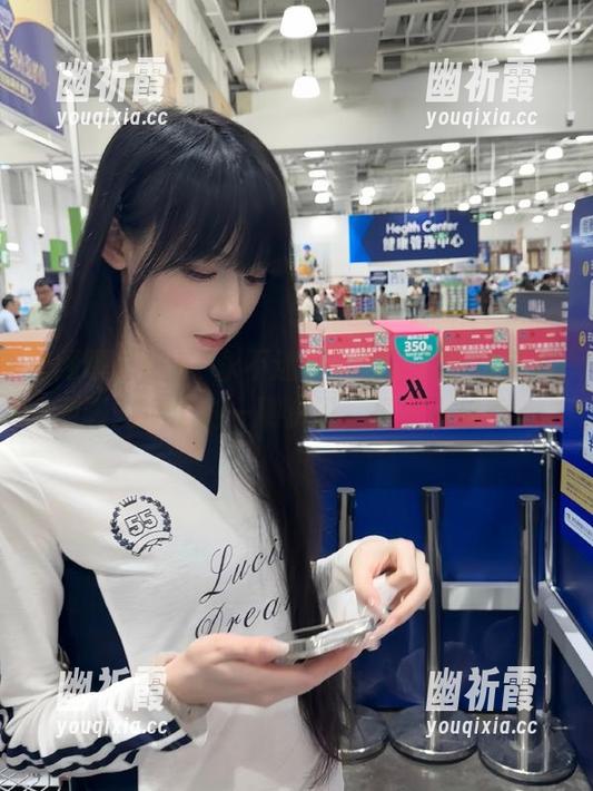 网曝吃瓜 “永不迷路”的秘籍:每天在网曝吃瓜上刷一刷资讯,真是小确幸。