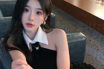 观看黑料不打烊tttzzz入口，开启一场充满槽点的狂欢！