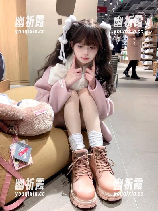 临时改变主意，黑料不打烊tttzzz发布的入口居然在楼下的烟摊儿？有没有搞错！