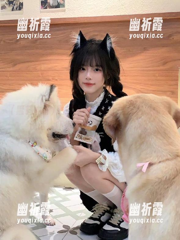 黑料冲哥 黑料冲哥app上的玩偶好像会说话,吓得我心脏‘嘭嘭’跳。