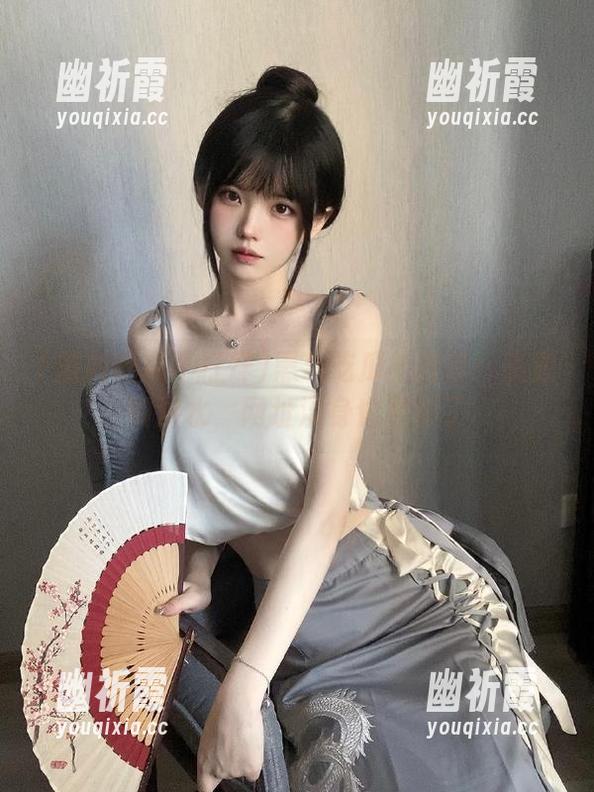 黑料吃瓜不打烊 黑料吃瓜不打烊:资源如洪水,网址湿身也是醉了