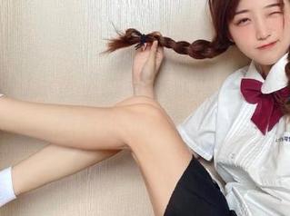点击下载黑料社网站，相信我你想看的都在这里！