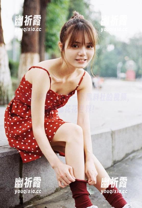 来吧，下载一下黑料社的视频，探探那花花世界！