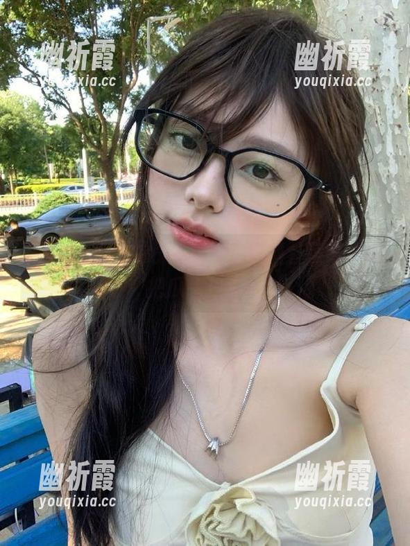 黑料社区 在线不掉线,黑料社区苹果版把瓜趣拉满!