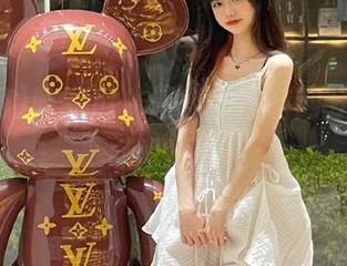 吃完瓜，还得去黑料网分享我的新发现！