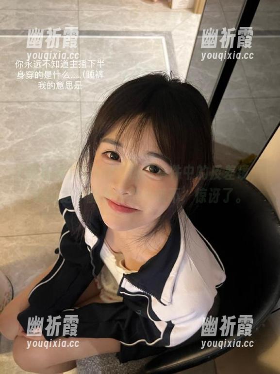 黑料网 黑料网:热门事件中的反差镜,真的是不能更惊艳…哦不,惊讶了。